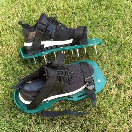 Lawn Aerator Shoes Aerator Spiked Sandals with Adjustable Strap Grass Spiked Shoes Anti-Slip for Aerating Lawn Soil